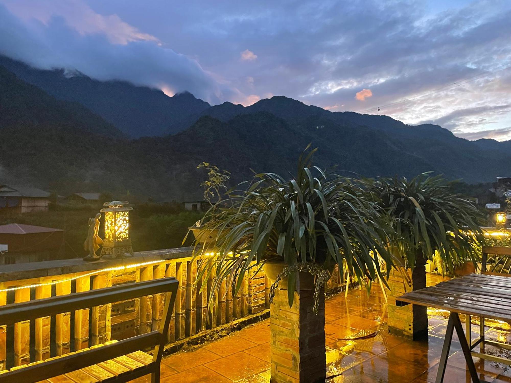 Stone Paradise Homestay ซาปา ภายนอก รูปภาพ