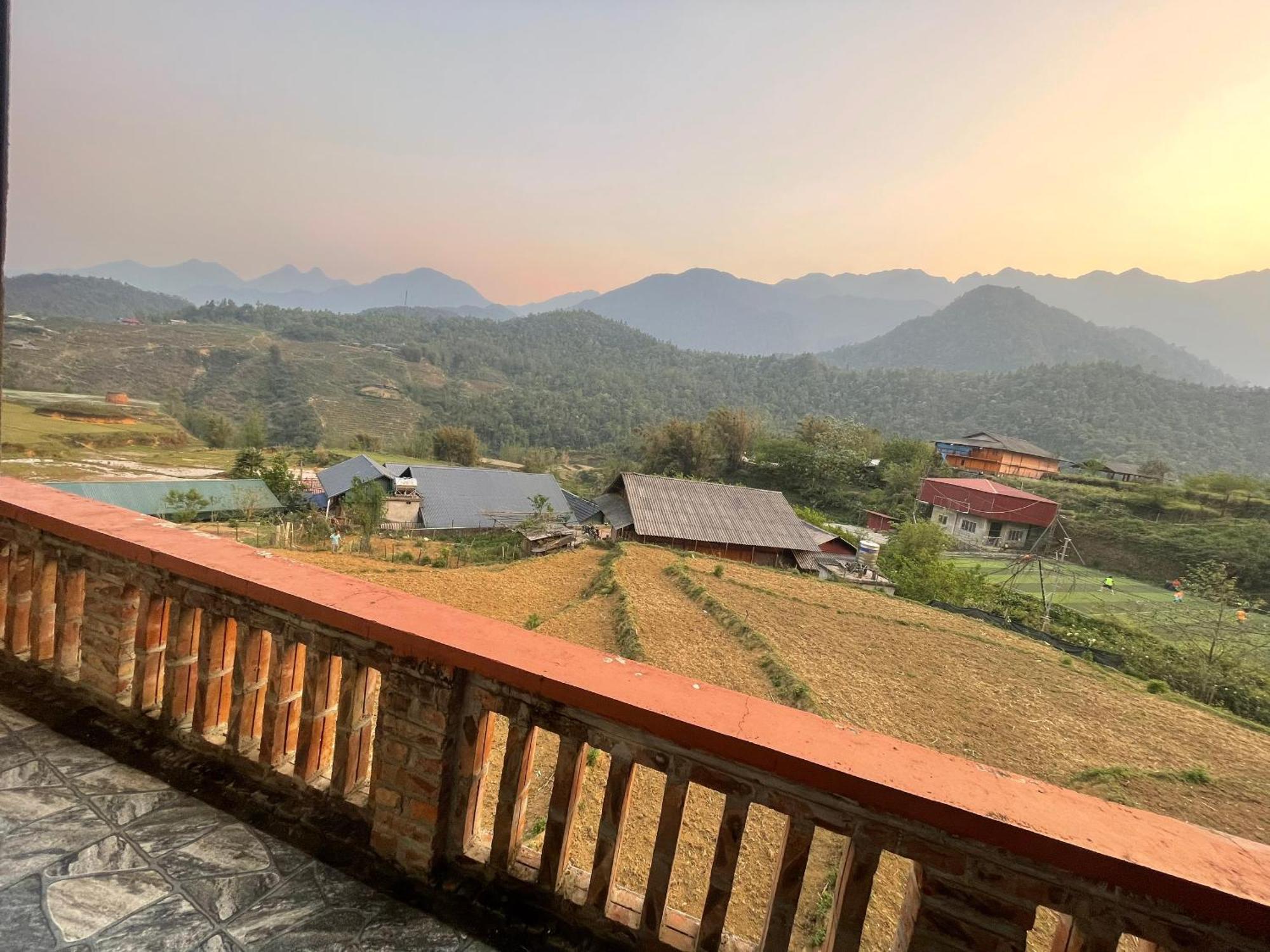 Stone Paradise Homestay ซาปา ภายนอก รูปภาพ